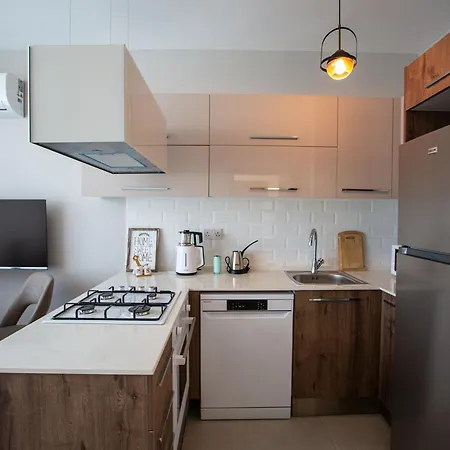 Oftenflats Stylish By Holidaykeys