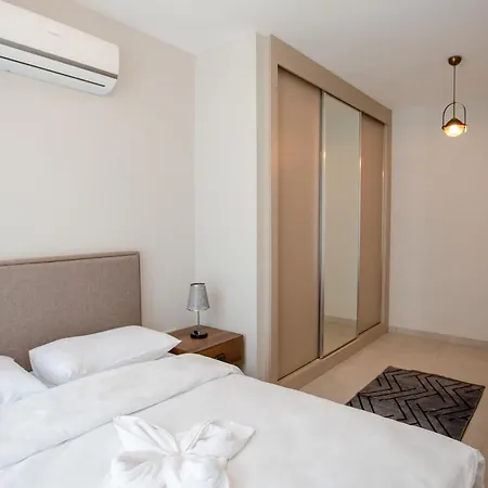 Oftenflats Stylish By Holidaykeys Апартаменты Кирения