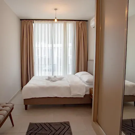 Oftenflats Stylish Apartment