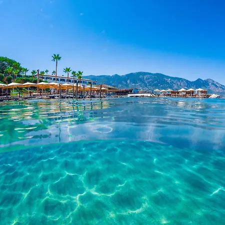 Oftenflats Stylish By Holidaykeys 아파트 *