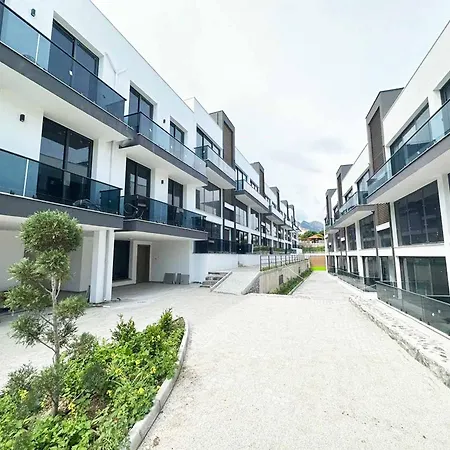 Apartment Oftenflats Stylish