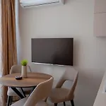 Oftenflats Stylish By Holidaykeys Girne